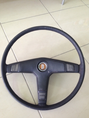 พวงมาลัย  DATSUN ++สวย!!