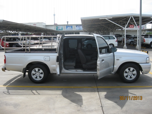ต้องการขาย FORD RANGER OPEN CAB เครื่องดี เอาไปใช้ต่อได้เลยครับ