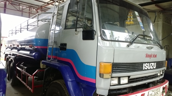 ISUZU FXZ23NFY รถน้ำมัน2เพลา ถัง15000ล. รถสวยมาก มีระบบลากพ่วง เล่มพร้อม...