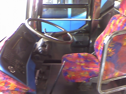 ทรงวอลโวถุงลมในนิสสันเครืองนอนpe6เเอร์เเขวนรถสวยครับราคา730000ทะเบียนพร้อมโอน