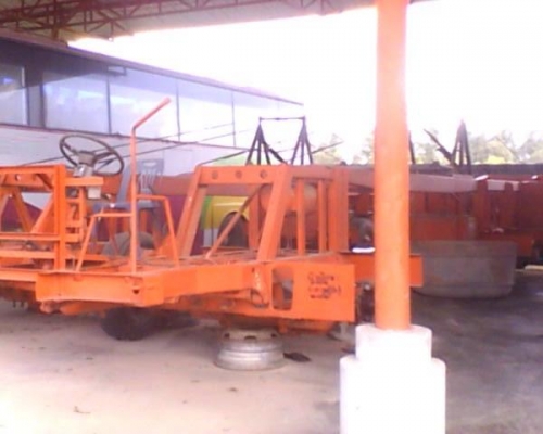 ทรงวอลโวถุงลมในนิสสันเครืองนอนpe6เเอร์เเขวนรถสวยครับราคา730000ทะเบียนพร้อมโอน