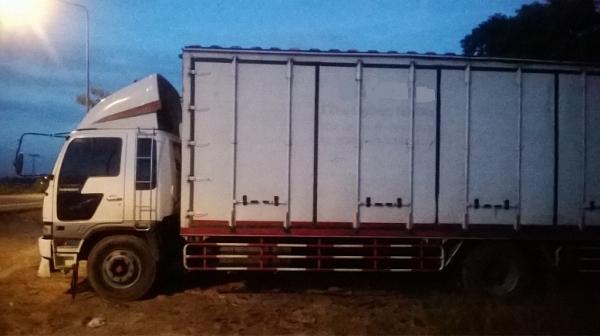 ขาย Hino FF3H สิงห์ไฮเทค ตู้สิบบาน..สวย พร้อมใช้ครับ ขาย Hino FF3H สิงห์ไฮเทค ตู้สิบบาน..สวย พร้อมใช้ครับ