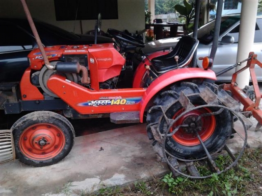 ขายรถไถนั่งขับ คูโบต้า KRT140 มี PTO ราคา  85000 บาท