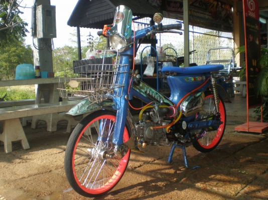 ขอขาย c70 เครื่่องไลฟาน 150 cc.(มีเล่มทะเบียนโคลง)