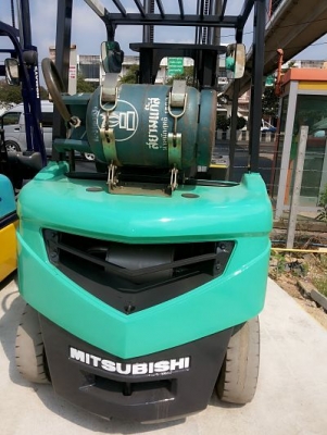 ขายถูก MITSUBISHI FG25 T ขนาด2.5ตัน เสาสูง3เมตร เกียร์ออร์โต้ เครื่องเบนซิล-แก็ส 2ระบบ งาไซค์ซิฟค์ การใช้งาน5555กว่าชั่วโมง รับประกันเครื่องเกียร์ดี6เดือน ราคาต่อรองได้สนใจติดต่อ0816161541