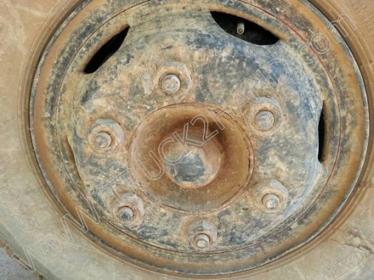 รถบรรทุก 6 ล้อโม่ปูน  ยี่ห้อ HINO ขนาดโม่ปูน 2.3 คิว  165 แรงม้า