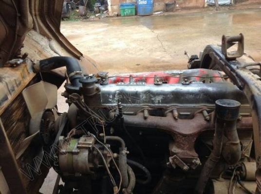 รถบรรทุก 6 ล้อโม่ปูน  ยี่ห้อ HINO ขนาดโม่ปูน 2.3 คิว  165 แรงม้า