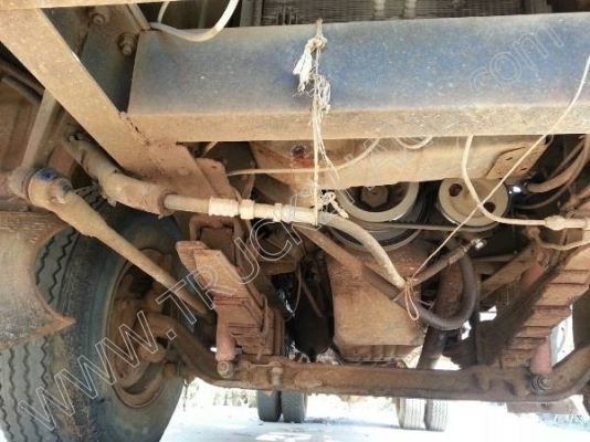 รถบรรทุก 6 ล้อโม่ปูน  ยี่ห้อ HINO ขนาดโม่ปูน 2.3 คิว  165 แรงม้า