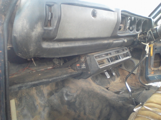 ดัสสัน 620 เก่า แห้ง ไฟนอน ฝาตบครบ