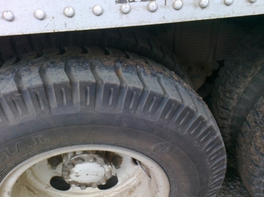 ขาย  isuzu 175 ดั้ม 10 ล้อ 2 เพลา