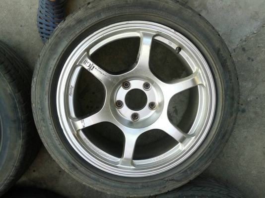 แม็ก RGII  ขอบ 17x8  พร้อมยาง 215 50 17 ปี 10 มี 1ชุด