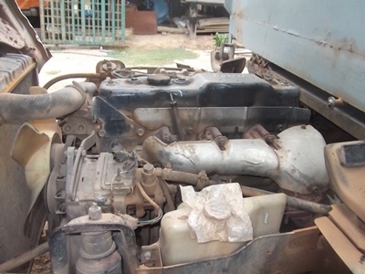 ฝากขายรถดัมพ์ 6 ล้อ ISUZU NKR 110 แรง สภาพพร้อมใช้