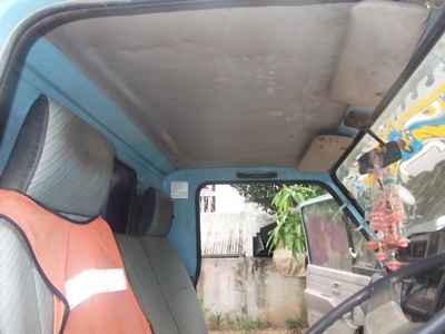 ฝากขายรถดัมพ์ 6 ล้อ ISUZU NKR 110 แรง สภาพพร้อมใช้