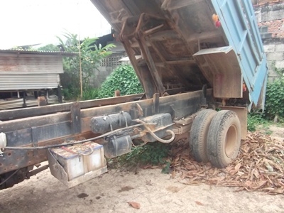 ฝากขายรถดัมพ์ 6 ล้อ ISUZU NKR 110 แรง สภาพพร้อมใช้