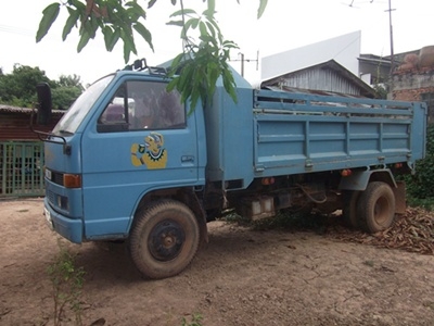 ฝากขายรถดัมพ์ 6 ล้อ ISUZU NKR 110 แรง สภาพพร้อมใช้