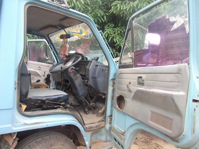 ฝากขายรถดัมพ์ 6 ล้อ ISUZU NKR 110 แรง สภาพพร้อมใช้