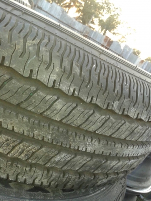 แม็กเชฟ ขอบ 17 พร้อมยาง 235 65 17 ปี 13 มี 1ชุด