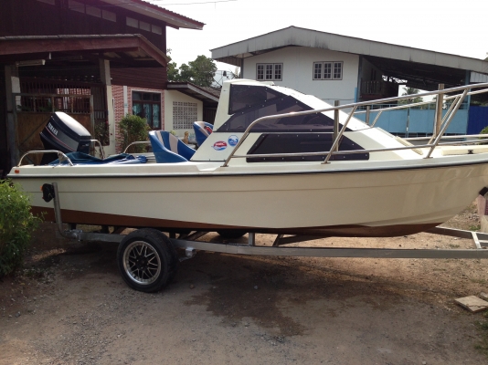 ขายเรือโมลยามาฮ่า เครื่อง 60 แรง ปรับราคา 199,000 บาท