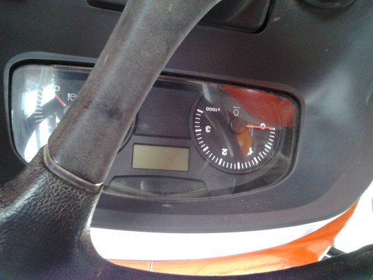 รถไถ KUBOTA 6040 SU รถปี 54 สีเดิม ๆ ทั้งคัน ราคา 650,000 บาท.