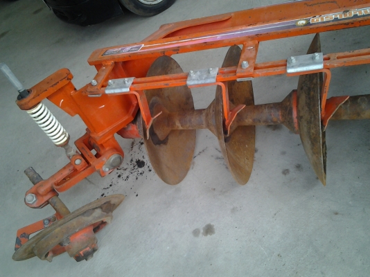 รถไถ KUBOTA 6040 SU รถปี 54 สีเดิม ๆ ทั้งคัน ราคา 650,000 บาท.