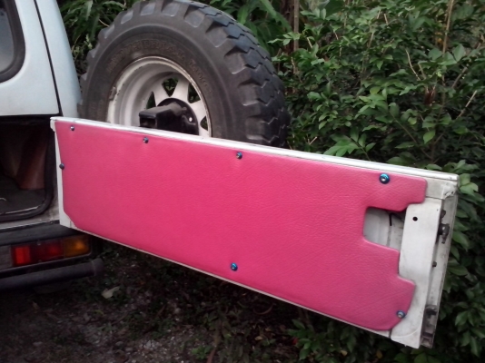 มารับไปอยู่พังงาแล้วครับ ขอบคุณพี่เสือและทีมงานมากครับ