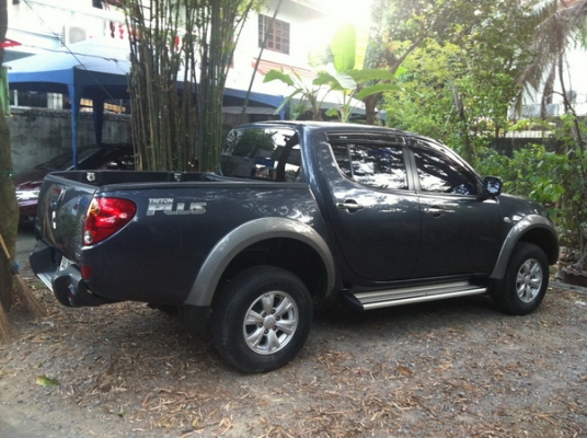 ขายTRITON2.5 ปี09 4ประตู รถสภาพสวยครับ ลองชมก่อนได้ราคาไม่เเรง