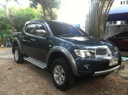 ขายTRITON2.5 ปี09 4ประตู รถสภาพสวยครับ ลองชมก่อนได้ราคาไม่เเรง