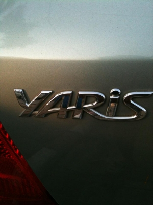 ขายToyota Yaris (Auto) ปี2553 สภาพรับรองดีมากๆ Confirmed by Gun ไม่ต้องถึง โตโยต้าSure 555 ราคาถูกๆเอาไปเลย ขาย 135,000.-บาท