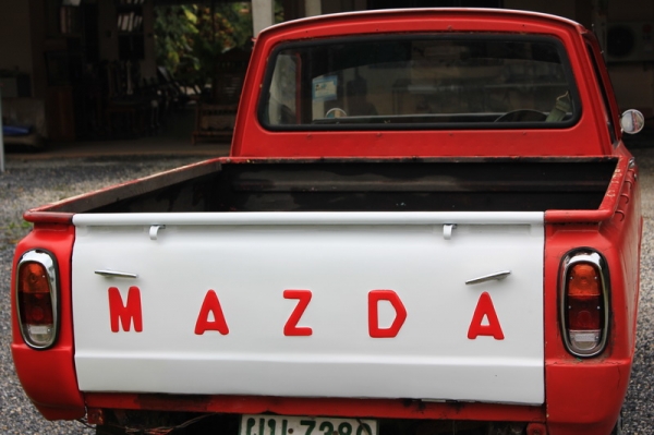 mazda 1000 มาดเซอร์แนวอินดี้ ทะเบียนโอน