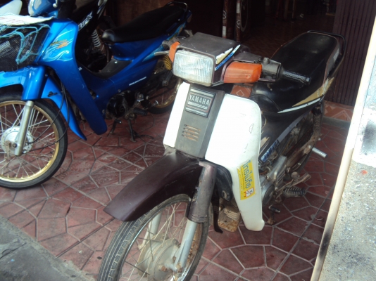 ขาย ยามาฮ่าเมท 100 มีทะเบียนเครื่องดีขับได้ใช้งานได้ปกติสนใจติดต่อสรกฤช091-8892274