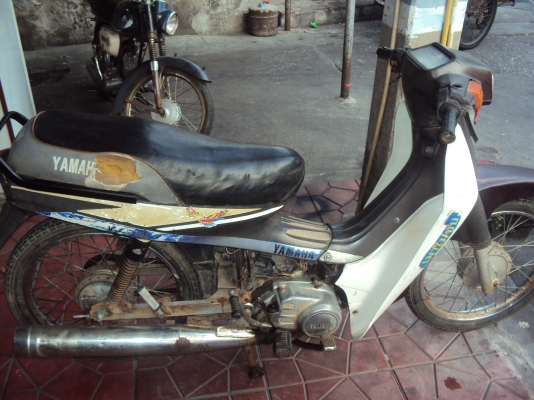 ขาย ยามาฮ่าเมท 100 มีทะเบียนเครื่องดีขับได้ใช้งานได้ปกติสนใจติดต่อสรกฤช091-8892274