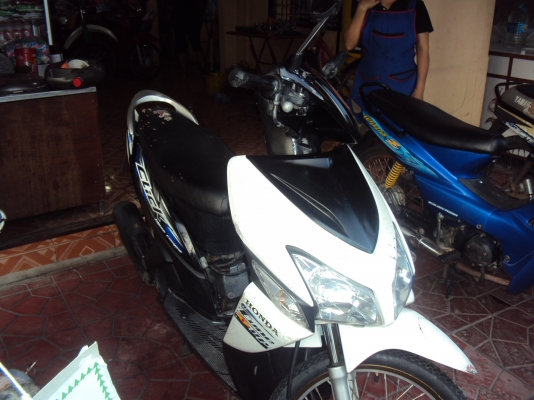 ขายฮอนด้าคลิกมีทะเบียน ชุดโอน ภาษีขาด1ปีเครื่องดีขายตามสภาพสนใจติดต่อสรกฤช091-8892274 ขายฮอนด้าคลิกมีทะเบียน ชุดโอน ภาษีขาด1ปีเครื่องดีขายตามสภาพสนใจติดต่อสรกฤช091-8892274