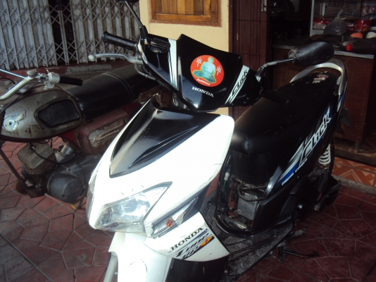 ขายฮอนด้าคลิกมีทะเบียน ชุดโอน ภาษีขาด1ปีเครื่องดีขายตามสภาพสนใจติดต่อสรกฤช091-8892274 ขายฮอนด้าคลิกมีทะเบียน ชุดโอน ภาษีขาด1ปีเครื่องดีขายตามสภาพสนใจติดต่อสรกฤช091-8892274