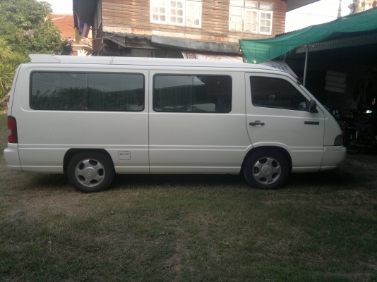 ต้องการขายรถตู้เบ็นซ์มือสอง รุ่นMB 140 D