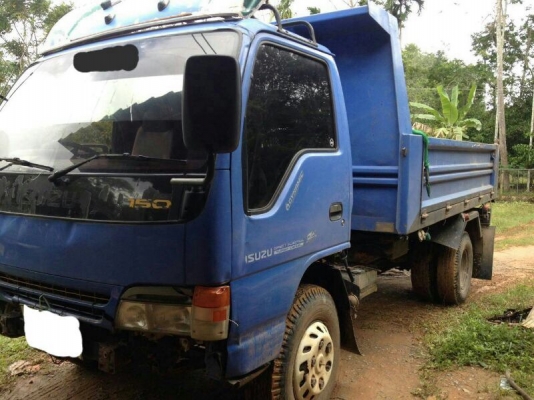 รถอีซูซุ 6 ล้อดั้ม 150 แรงม้า ปี 48  สนใจติดต่อ 081 - 6079515