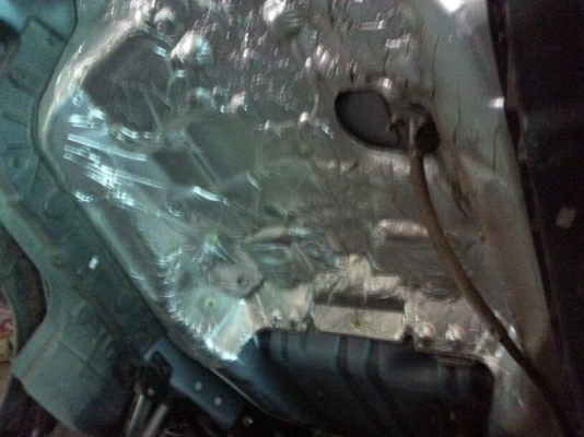 รถอีซูซุ 6 ล้อ ( ไม่ดั้ม ) 175 แรงม้า ปี 54 ( รถวิ่ง 15,xxx กม. ) สนใจติดต่อ 081 - 6079515 รถอีซูซุ 6 ล้อ ( ไม่ดั้ม ) 175 แรงม้า ปี 54 ( รถวิ่ง 15,xxx กม. ) สนใจติดต่อ 081 - 6079515