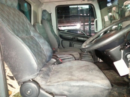 รถอีซูซุ 6 ล้อ ( ไม่ดั้ม ) 175 แรงม้า ปี 54 ( รถวิ่ง 15,xxx กม. ) สนใจติดต่อ 081 - 6079515 รถอีซูซุ 6 ล้อ ( ไม่ดั้ม ) 175 แรงม้า ปี 54 ( รถวิ่ง 15,xxx กม. ) สนใจติดต่อ 081 - 6079515