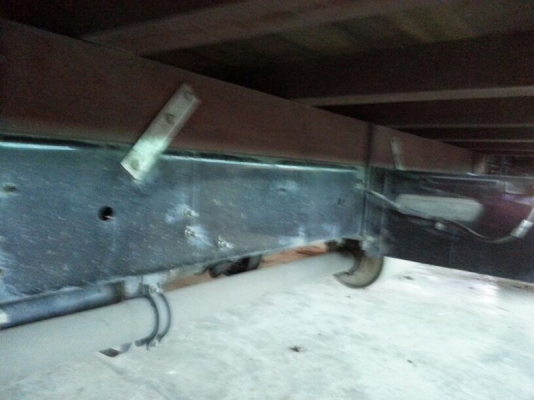 รถอีซูซุ 6 ล้อ ( ไม่ดั้ม ) 175 แรงม้า ปี 54 ( รถวิ่ง 15,xxx กม. ) สนใจติดต่อ 081 - 6079515 รถอีซูซุ 6 ล้อ ( ไม่ดั้ม ) 175 แรงม้า ปี 54 ( รถวิ่ง 15,xxx กม. ) สนใจติดต่อ 081 - 6079515