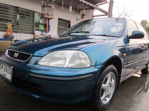 ขาย HONDA CIVIC VTI-L M/T เครื่อง1.6 ปี96 สีเขียว