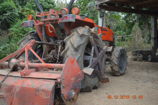 ขายคูโบต้า L3408 มือเดียวออกห้าง พร้อมทำงานเจ้าของขายเอง ทะเบียนพร้อมโอน ช่วงนี้ทำงานเกือบทุกวัน ทดลองขับได้เลย ขายคูโบต้า L3408 มือเดียวออกห้าง พร้อมทำงานเจ้าของขายเอง ทะเบียนพร้อมโอน ช่วงนี้ทำงานเกือบทุกวัน ทดลองขับได้เลย