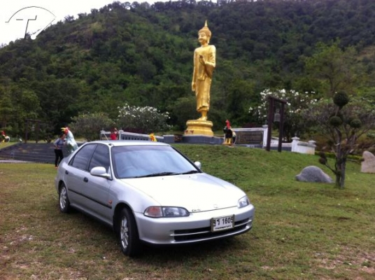 เดิมมากๆครับ เครื่องและเลขตัวถังตรงกัน มีประกันชั้น 3 ภาษี 57 หน้าหลังเดิมที่สุด ไมล์แสนต้นเองครับ