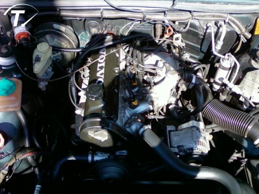 รถเดิมๆ ครับ เสาวิทยุขึ้นลงปกติ แอร์เย็น เครื่องแน่น เกียร์เปลี่ยนนุ่ม ช่วงล่างหนึบ เบาะหนัง