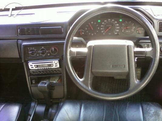 รถเดิมๆ ครับ เสาวิทยุขึ้นลงปกติ แอร์เย็น เครื่องแน่น เกียร์เปลี่ยนนุ่ม ช่วงล่างหนึบ เบาะหนัง