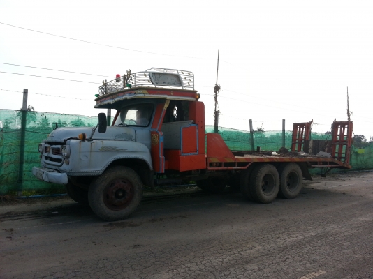 ขายเทย์เลอร์ isuzu หน้ายาว 10 ล้อ