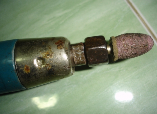 ขายเครื่องเจียรคอยาว Makita รุ่น 906 แกน6mm(240w.)