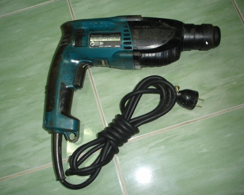 ขายสว่านโรตารี่ 2 ระบบ Makita รุ่น HR 1830 (440w.)