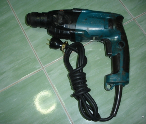 ขายสว่านโรตารี่ 2 ระบบ Makita รุ่น HR 1830 (440w.)