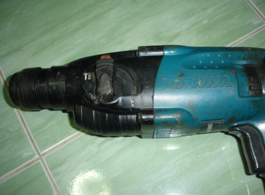 ขายสว่านโรตารี่ 2 ระบบ Makita รุ่น HR 1830 (440w.)