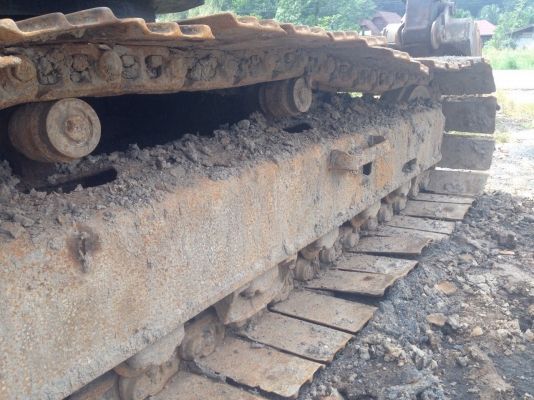 ขายแบคโฮKOBELCO200-3ยูตานิสนใจโทร0819701072