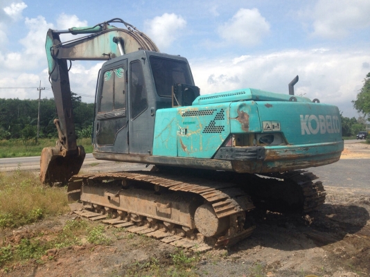 ขายแบคโฮKOBELCO200-3ยูตานิสนใจโทร0819701072